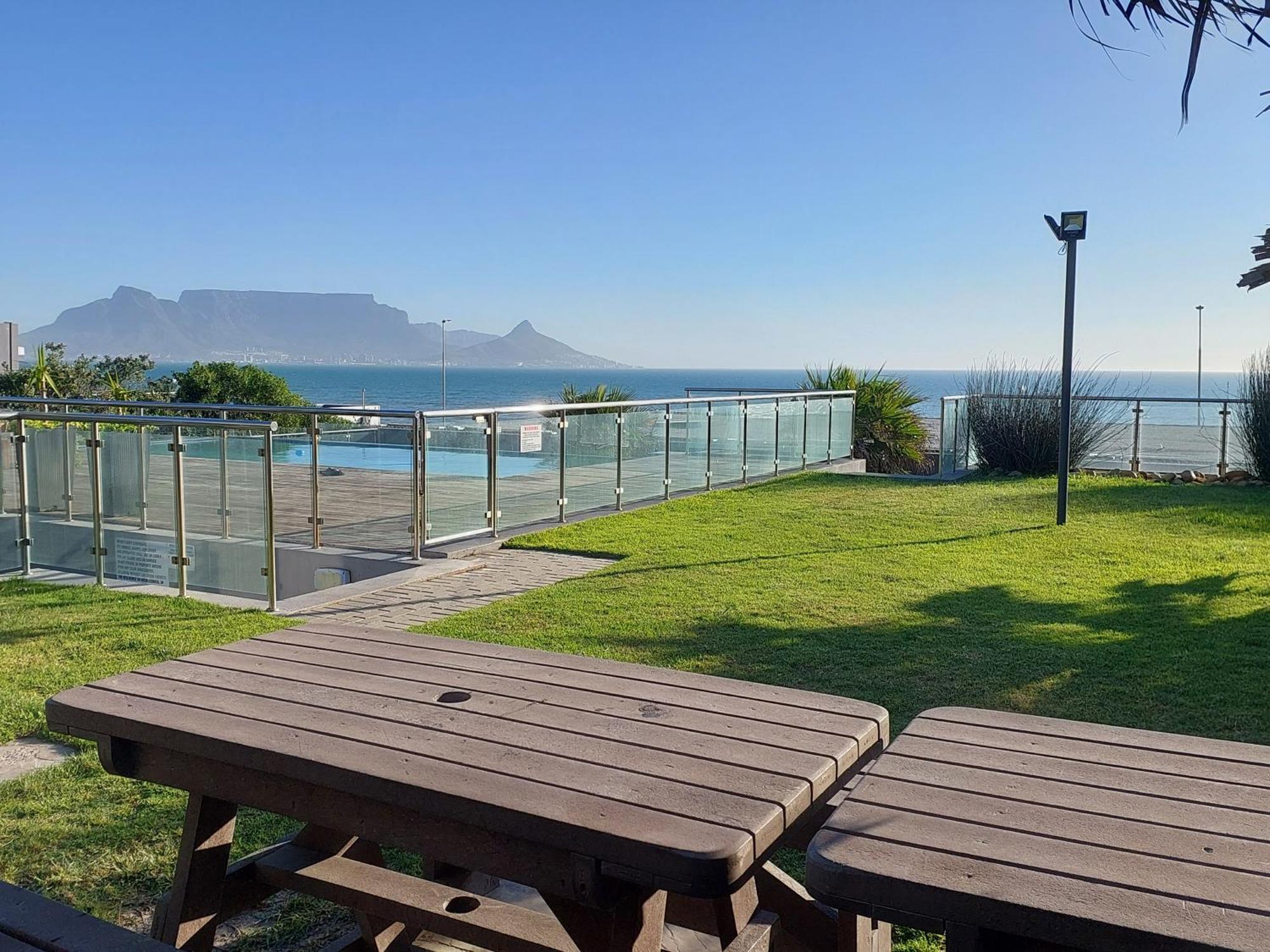 Infinity Beachfront 607 - Self Catering Unit Appartement