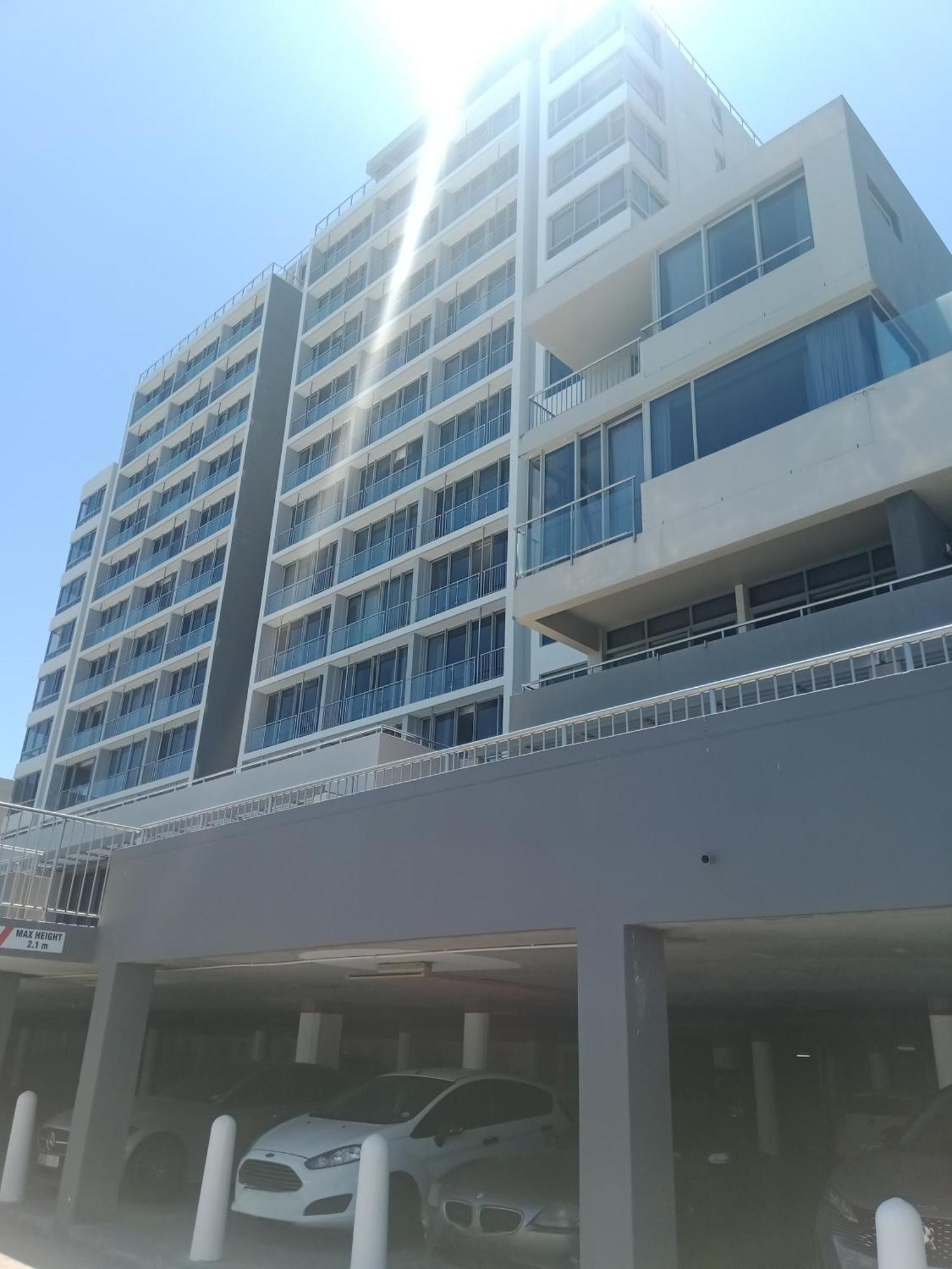 Appartement Infinity Beachfront 607 - Self Catering Unit Bloubergstrand